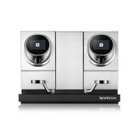Кофемашина Nespresso Momento 200